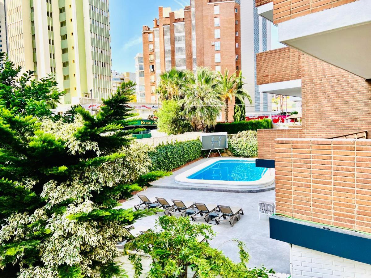 Trebol One Apartments By Mc Benidorm Luaran gambar